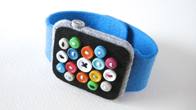 Illustration for article titled An Adorable Felt Apple Watch That Never Needs Charging